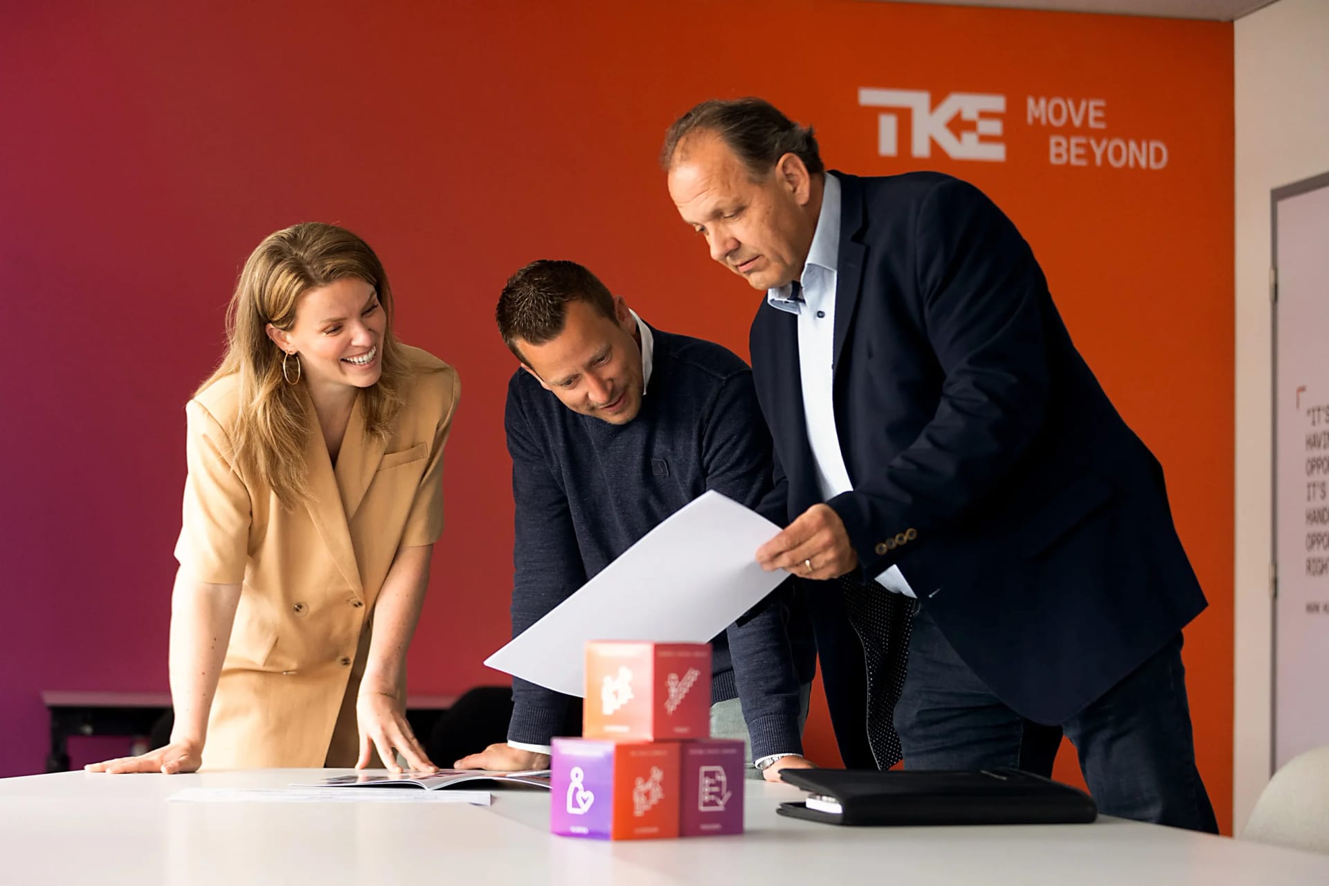 Equipo de ventas de TKE Elevator